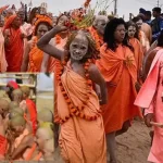 women sadhu , hindu women sadhu , women monk life , world of womem sadhu , hindu women monk, mahila naga sadhu, woman naga sadhu, female naga sadhu agenaga, kumbh mela naga sadhu, mahila aghori sadhu, mahila naga sadhu life, mysteries of mahila naga sadhus, महिला नागा साधुओं के रहस्य, महिला नागा साधु के कपड़े